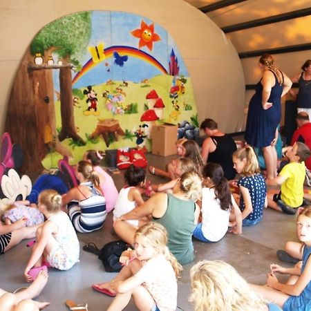 Sfeervolle Chalet Op De Veluwe In Hoenderloo Hotel Zewnętrze zdjęcie