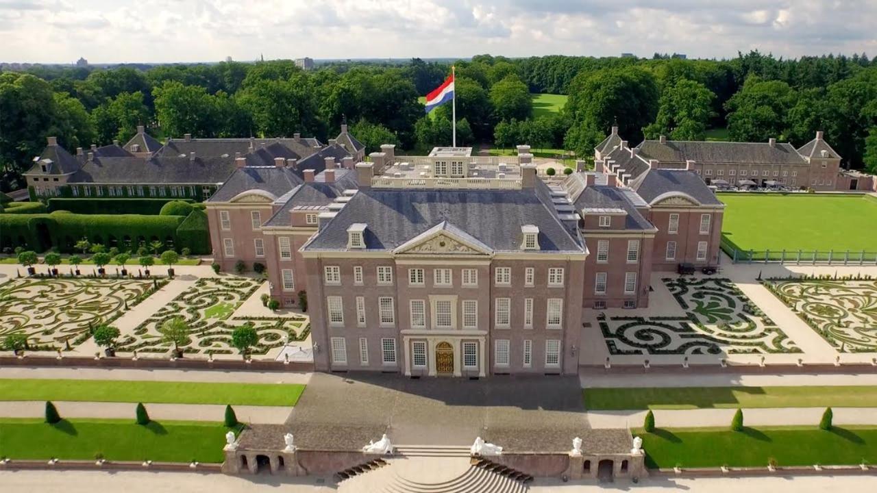 Sfeervolle Chalet Op De Veluwe In Hoenderloo Hotel Zewnętrze zdjęcie