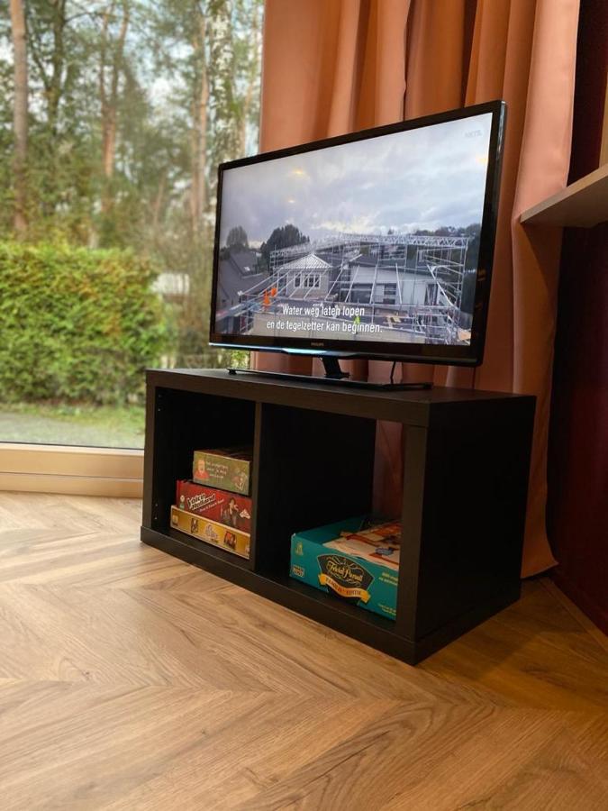 Sfeervolle Chalet Op De Veluwe In Hoenderloo Hotel Zewnętrze zdjęcie