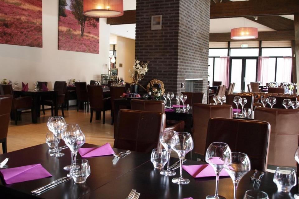 Sfeervolle Chalet Op De Veluwe In Hoenderloo Hotel Zewnętrze zdjęcie