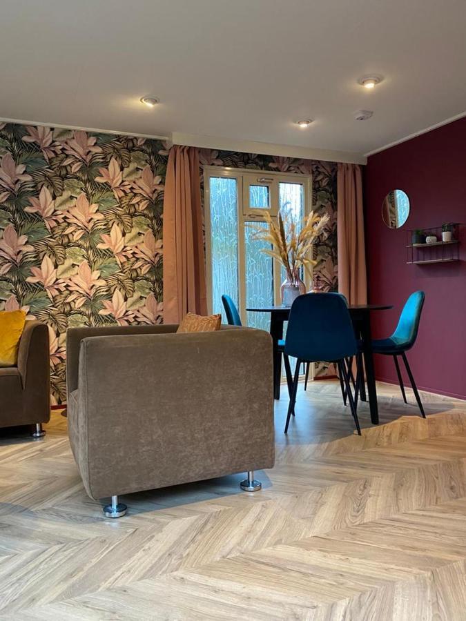 Sfeervolle Chalet Op De Veluwe In Hoenderloo Hotel Zewnętrze zdjęcie