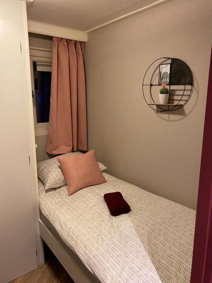 Sfeervolle Chalet Op De Veluwe In Hoenderloo Hotel Zewnętrze zdjęcie